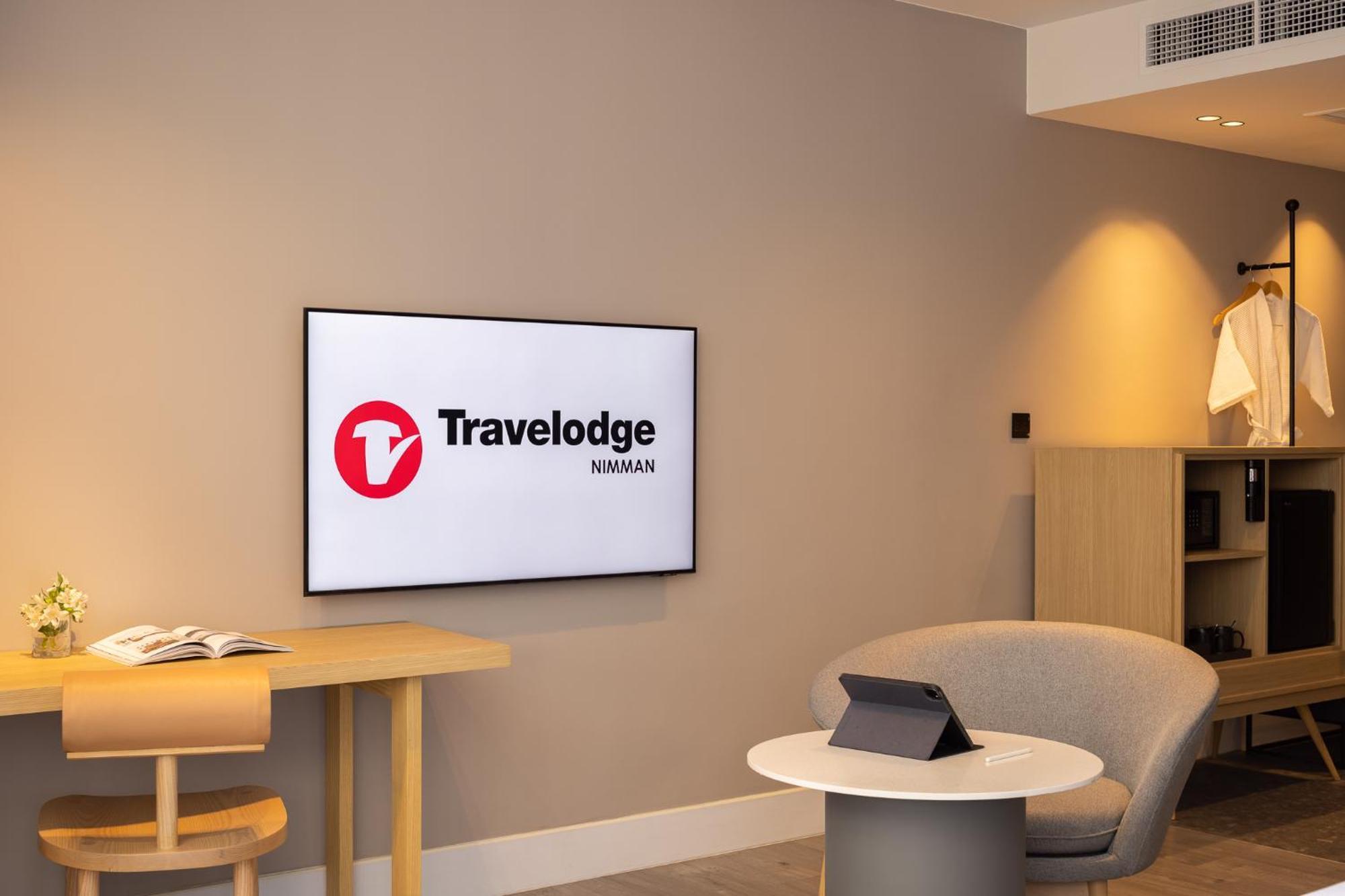 Travelodge Nimman Csiangmaj Kültér fotó